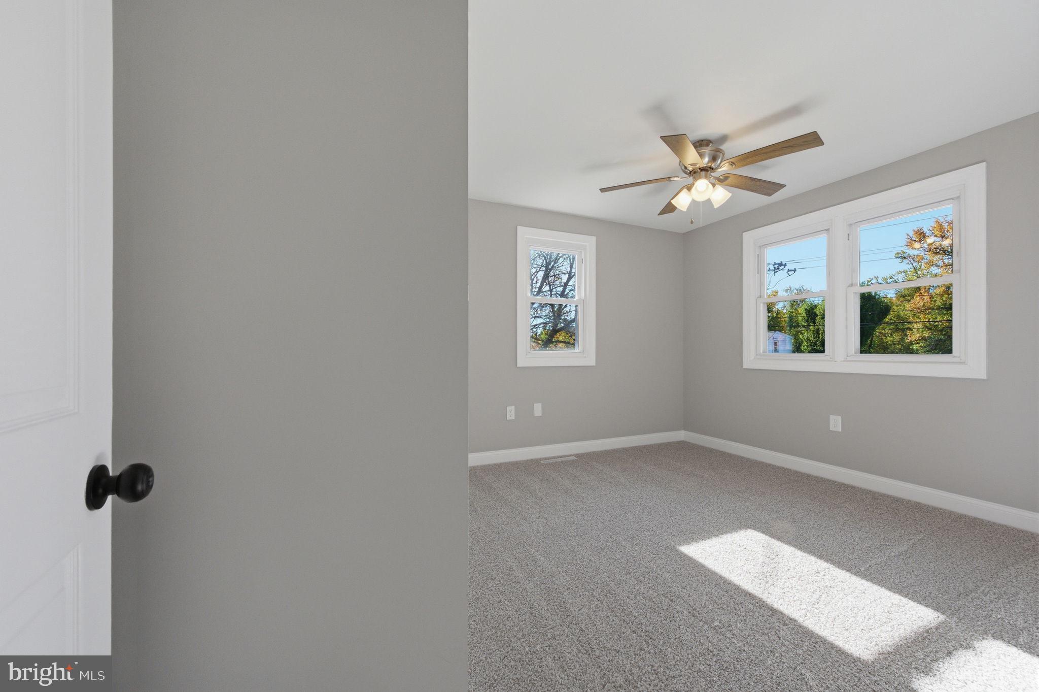 GRAYLYN CREST - Residential