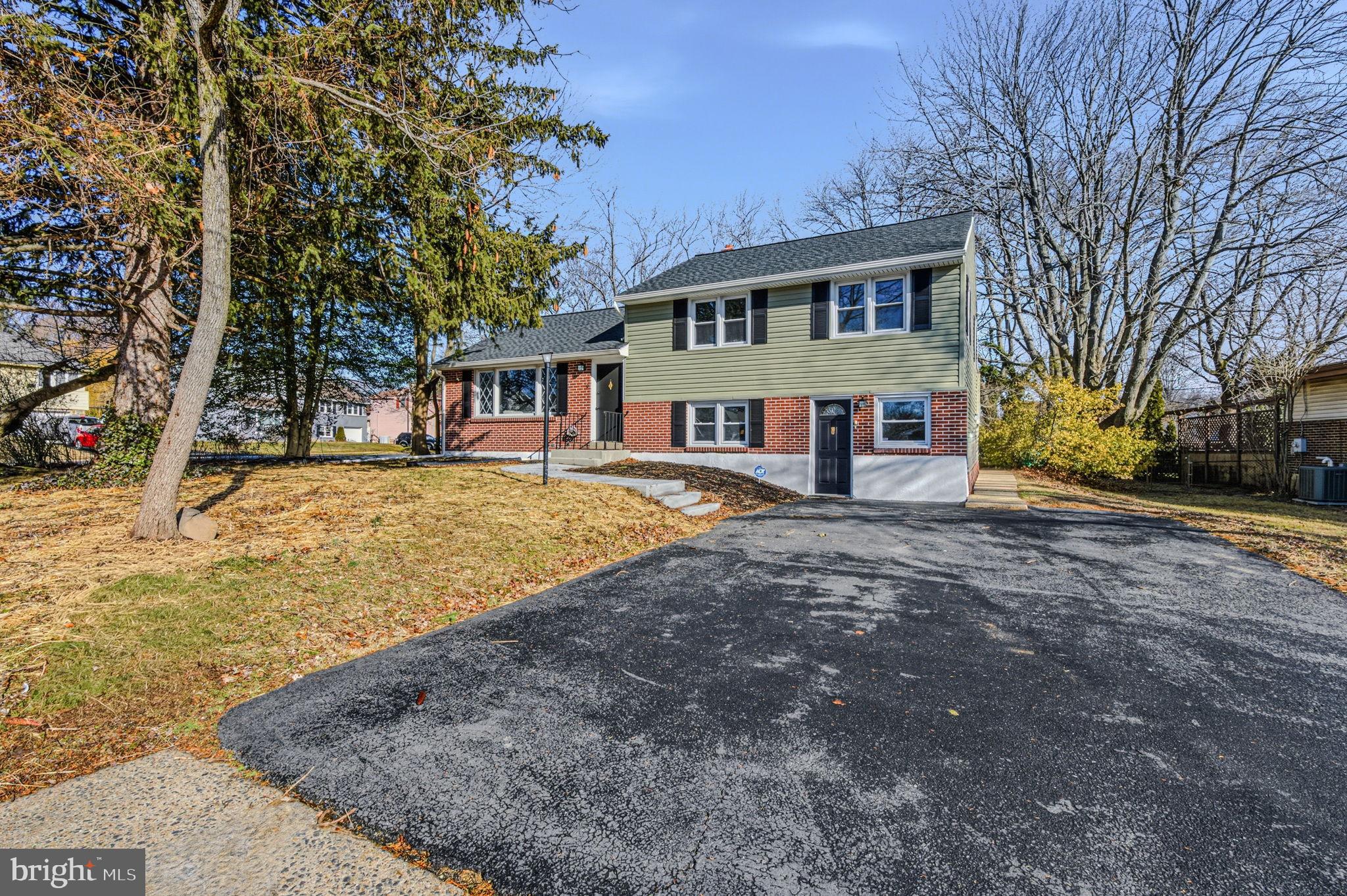 GRAYLYN CREST - Residential