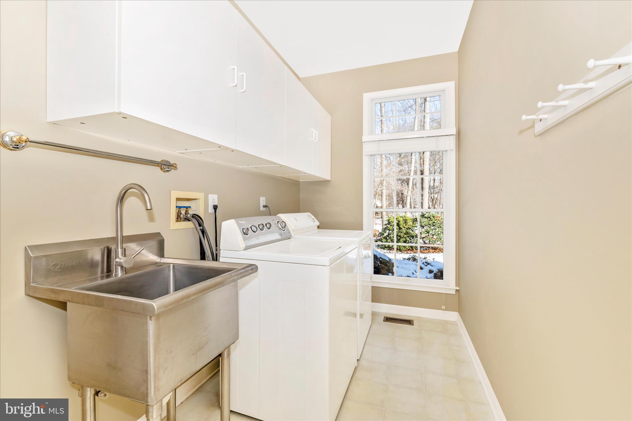 RIDGE VIEW HUNT - Residential