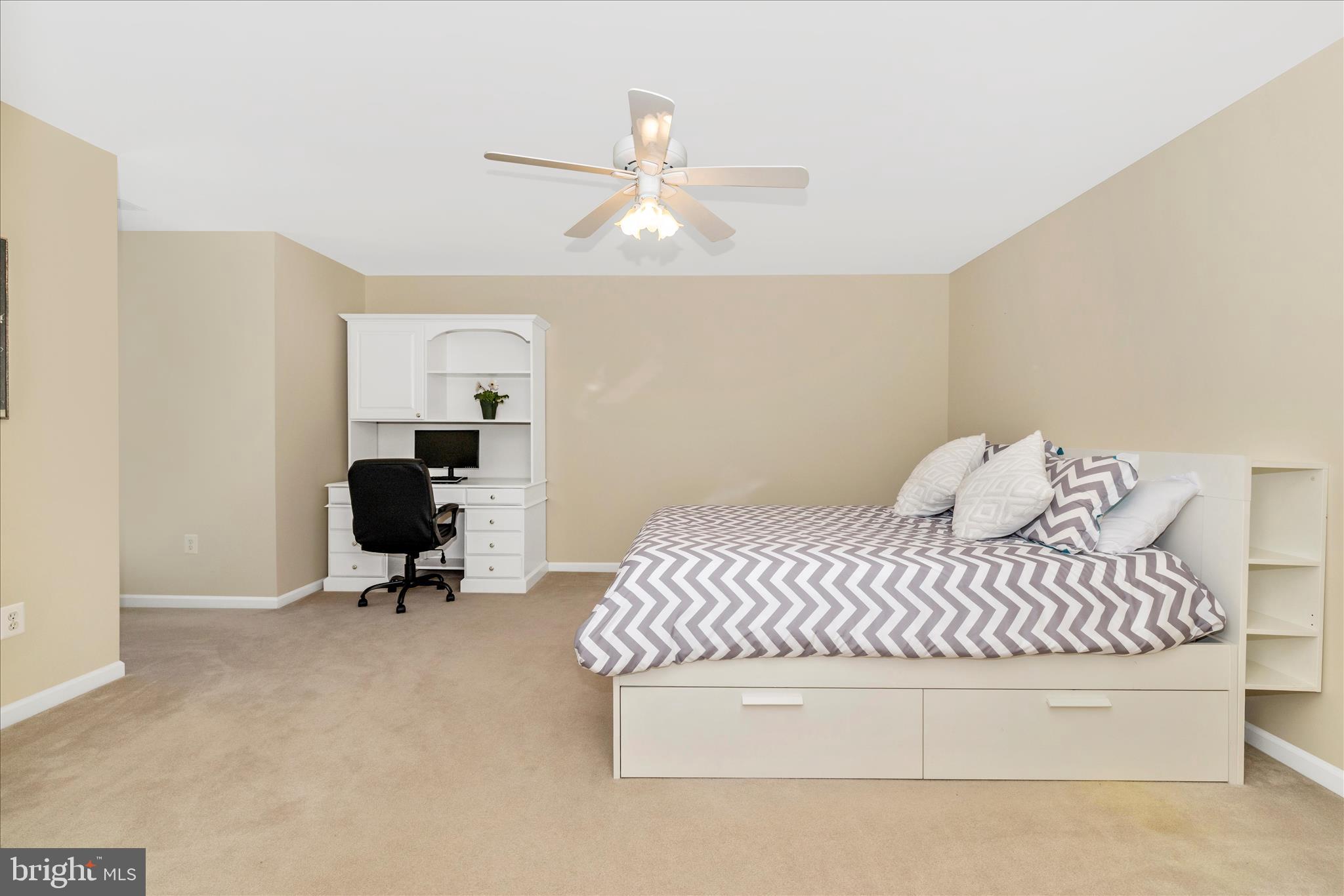 RIDGE VIEW HUNT - Residential