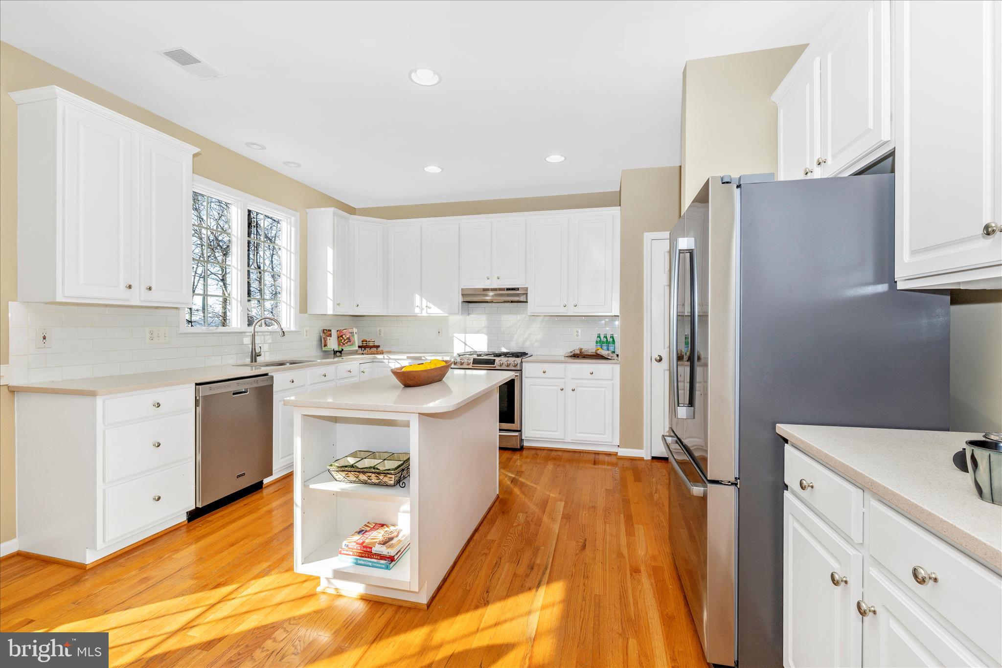 RIDGE VIEW HUNT - Residential