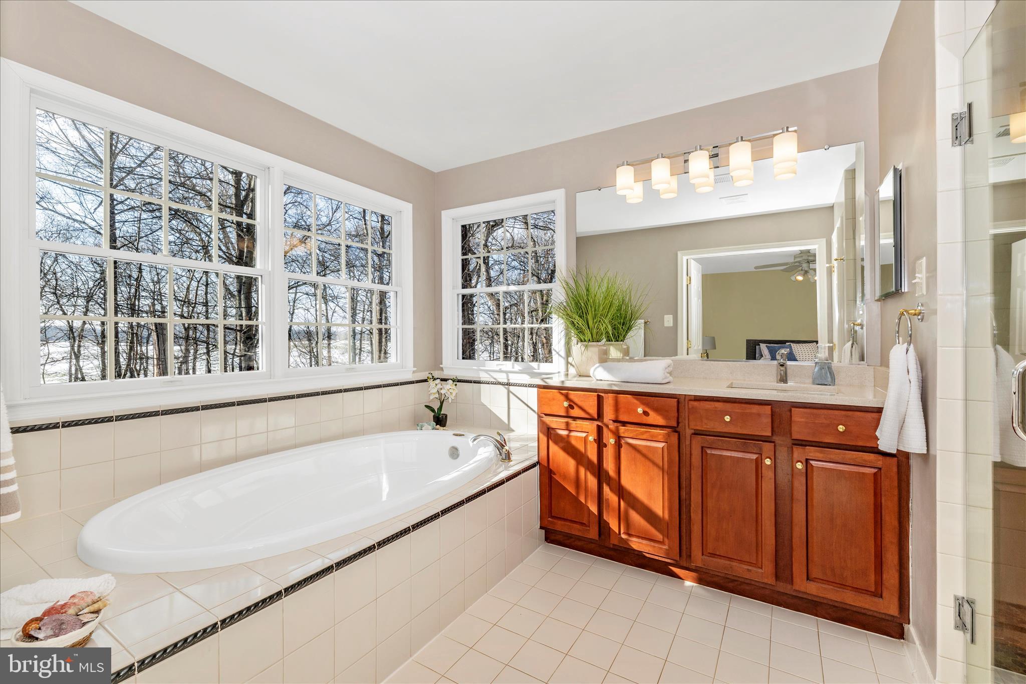 RIDGE VIEW HUNT - Residential