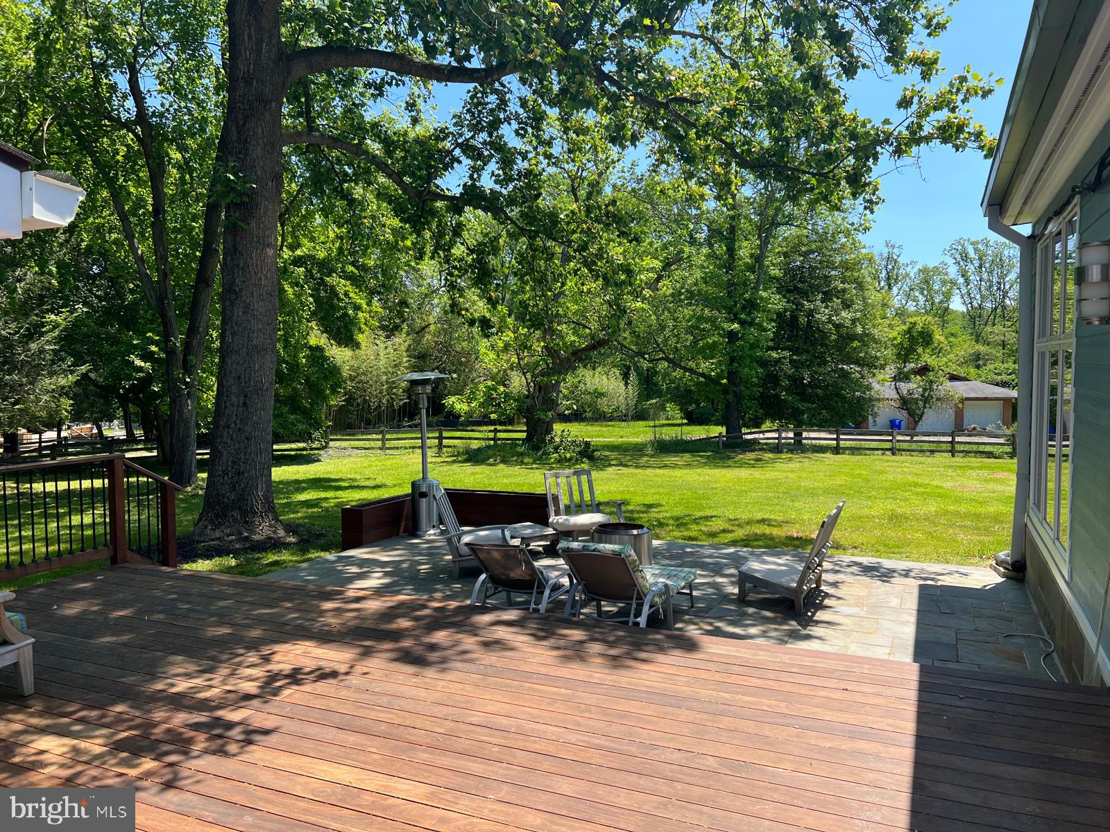 POTOMAC OUTSIDE - Residential