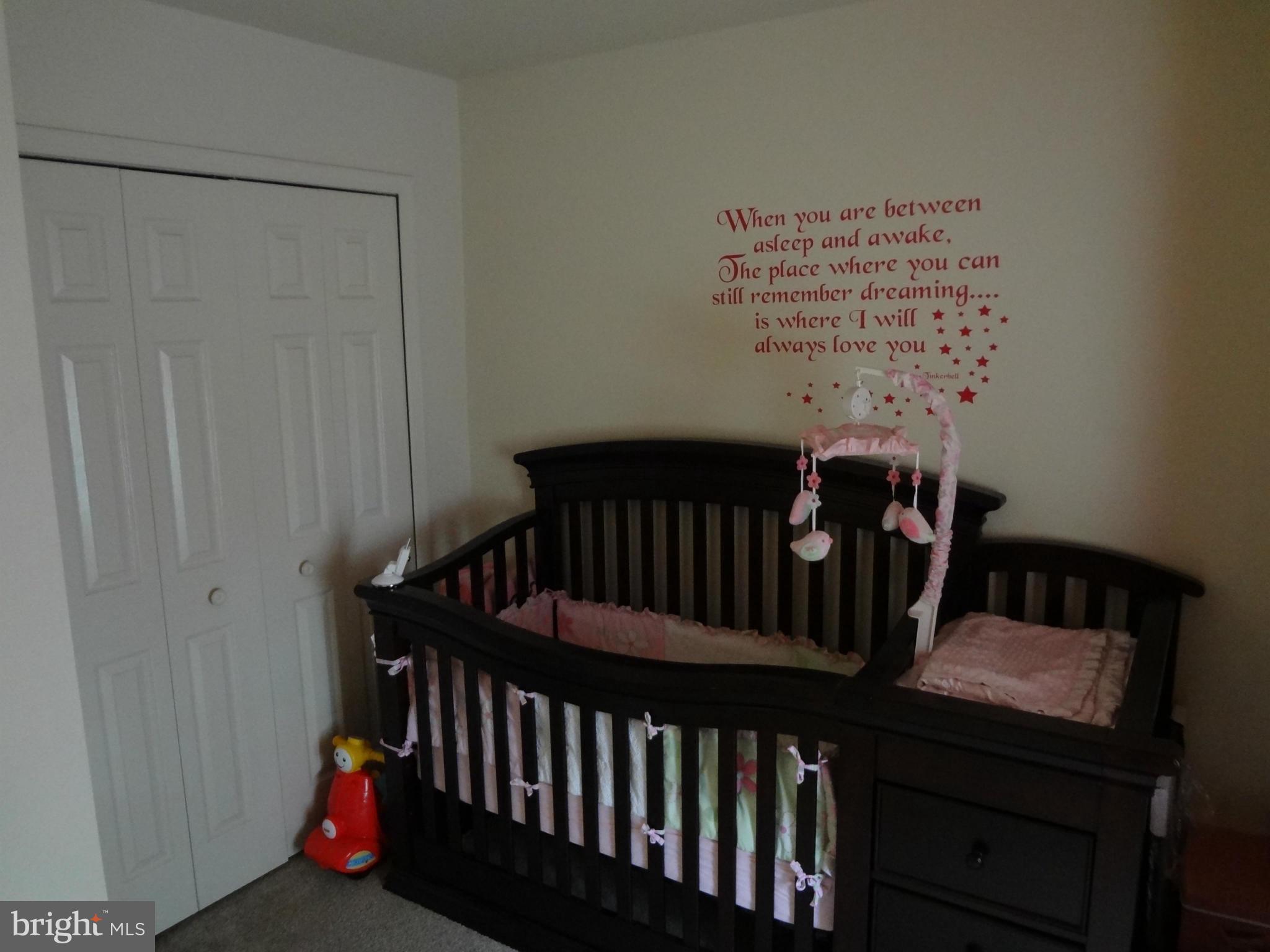 TALL OAKS TOWNHOUSES - Residential Lease