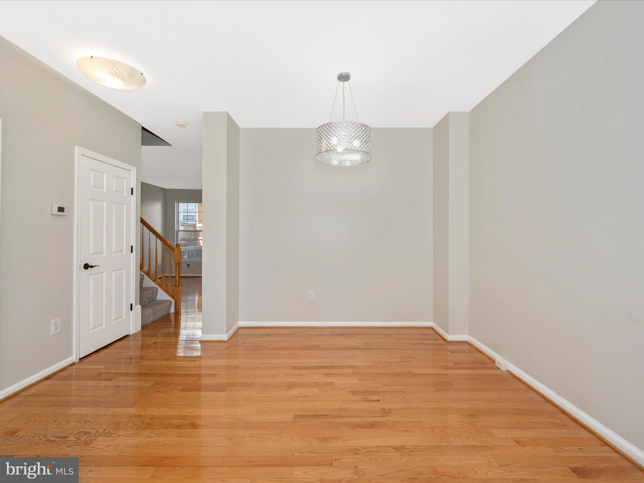 UNIVERSITY CENTER - Residential