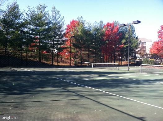 UNIVERSITY CENTER - Residential