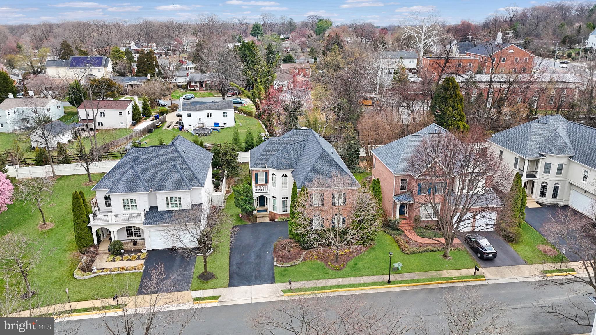 10089 MCCARTY CREST COURT