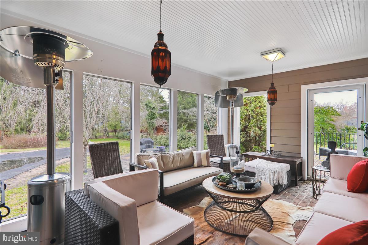 BURNING TREE ESTATES - Residential Lease