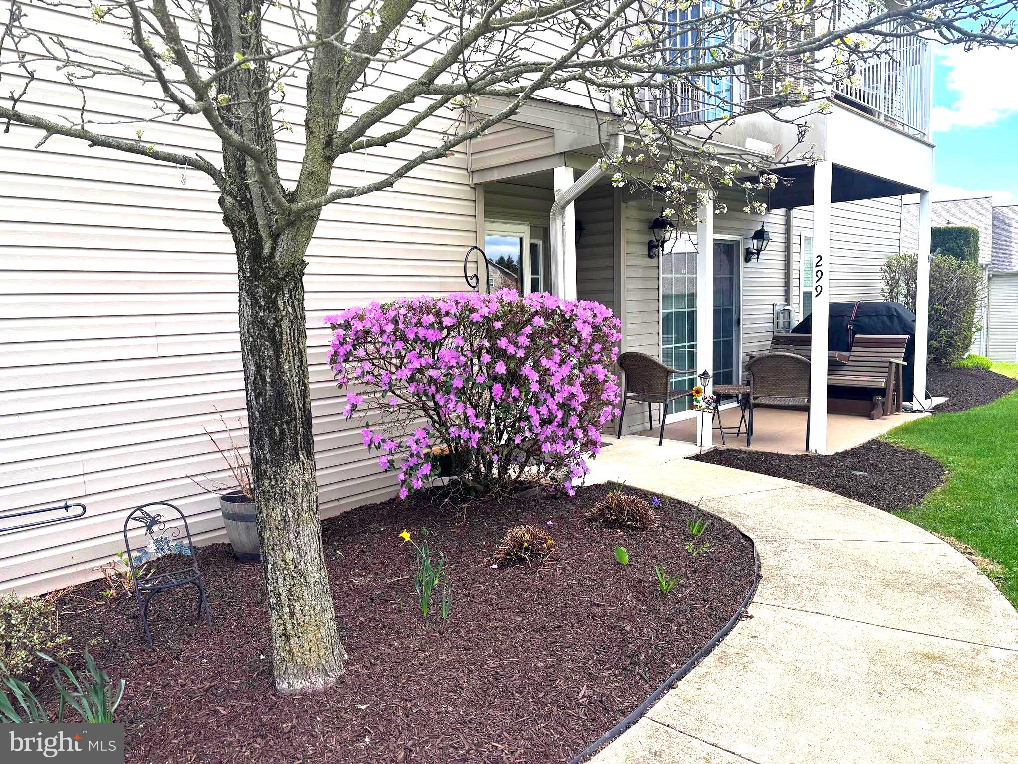 THE PINNACLE - Residential