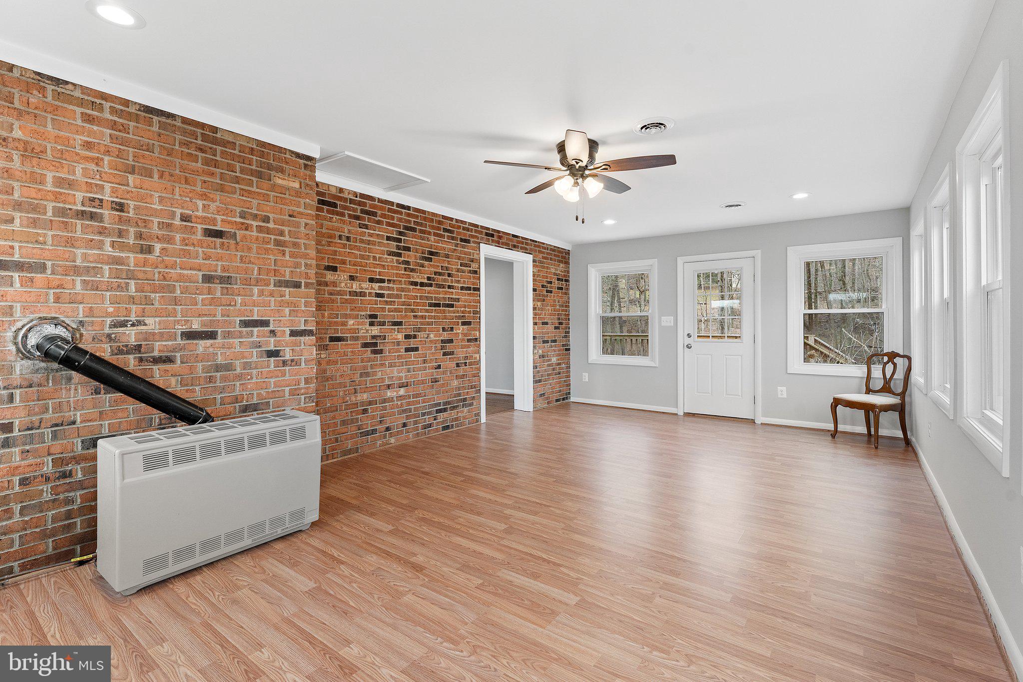 VALLEVUE - Residential