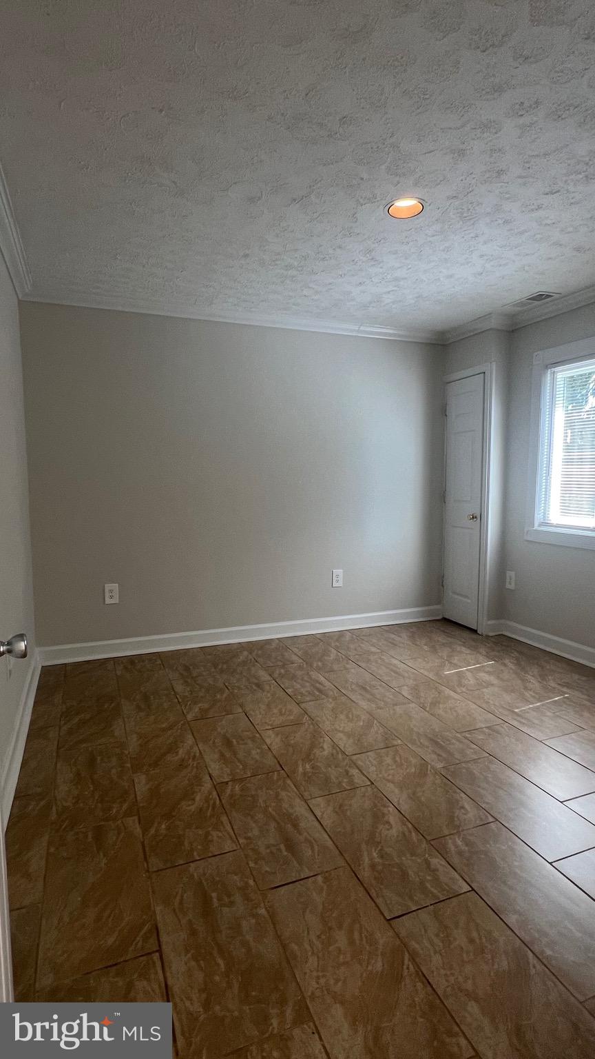 BRIGHTON WEST - Residential