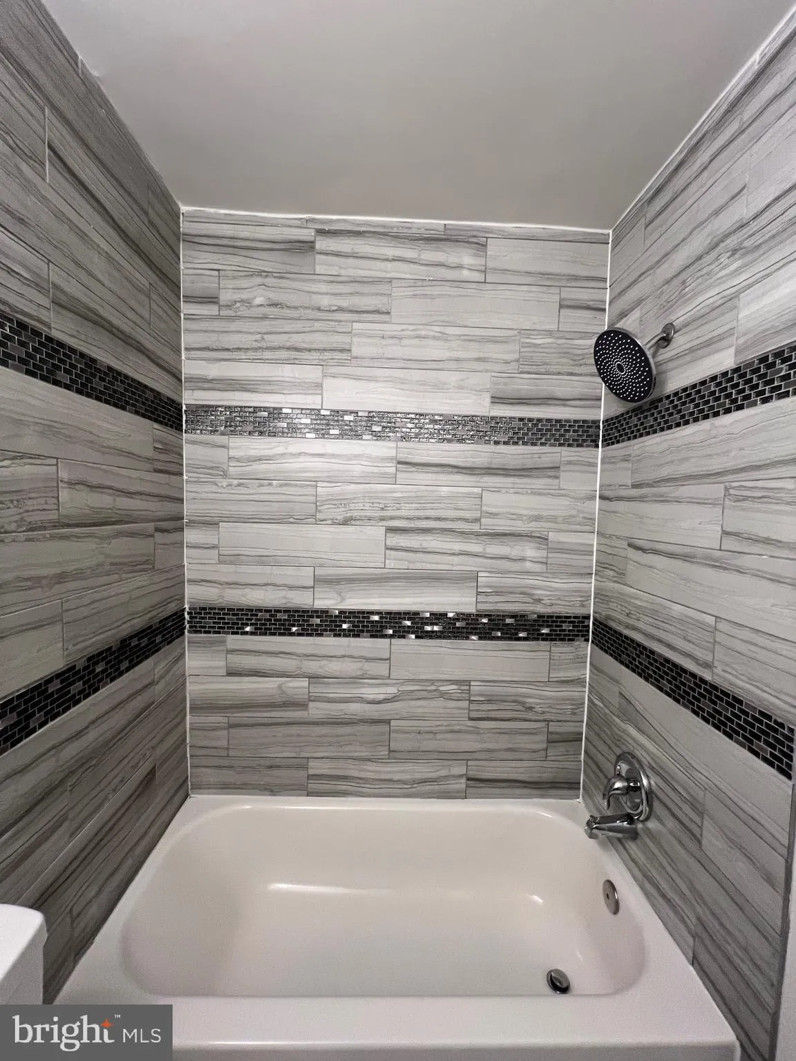 Additional image 100 of 972 W Side Drive Unit 21-F, Gaithersburg, MD 20878