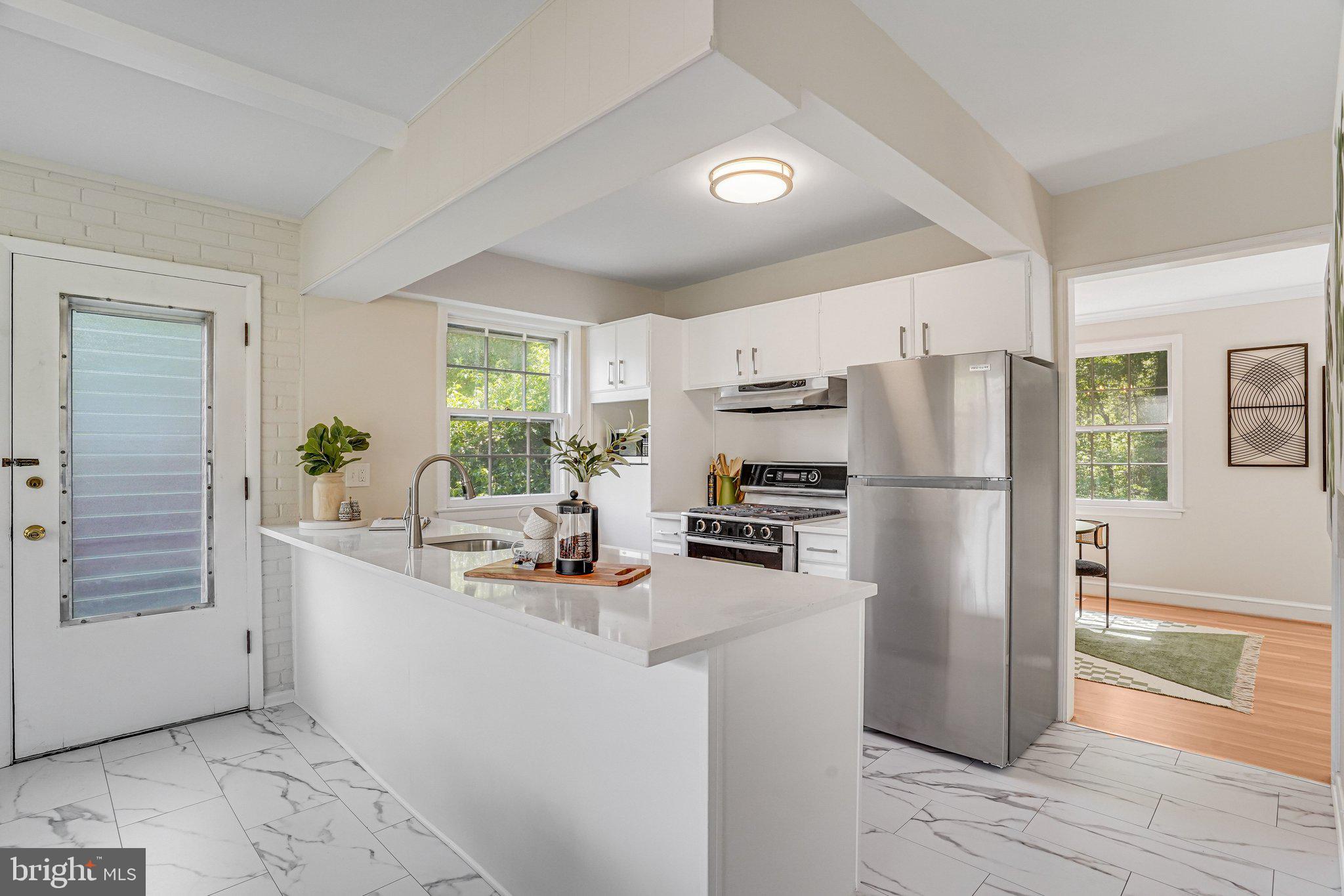 MOSBY WOODS - Residential