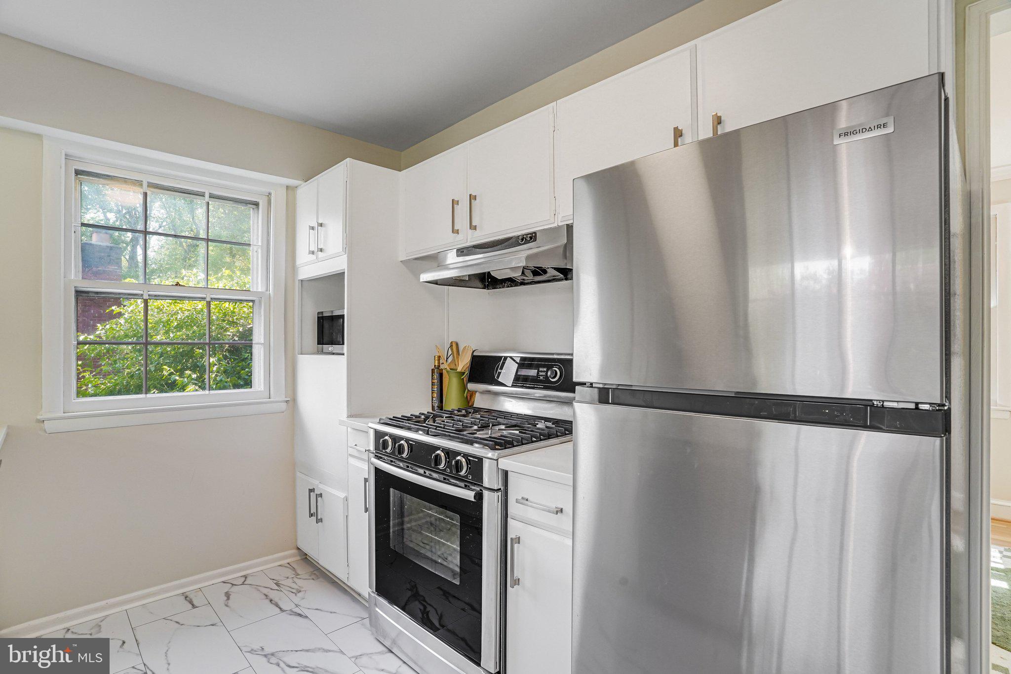 MOSBY WOODS - Residential