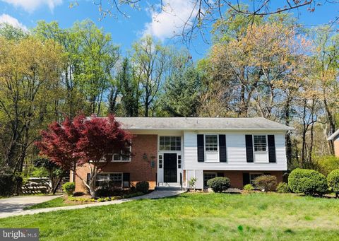 Photo of 10115 Blue Coat Drive, FAIRFAX, VA 22030 (MLS # VAFC2007864)