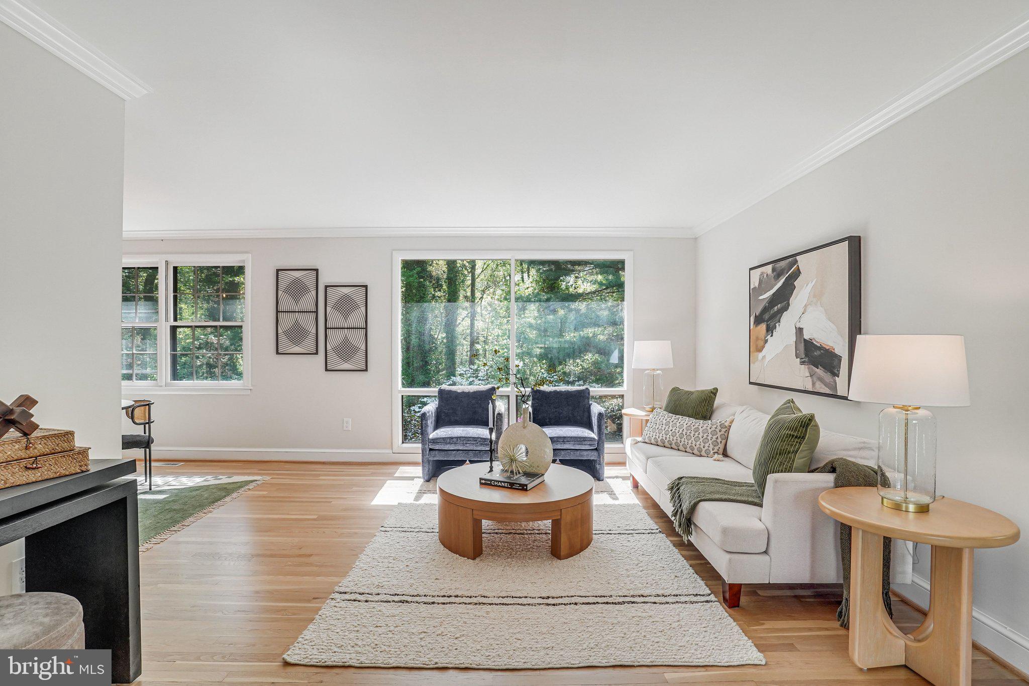 MOSBY WOODS - Residential