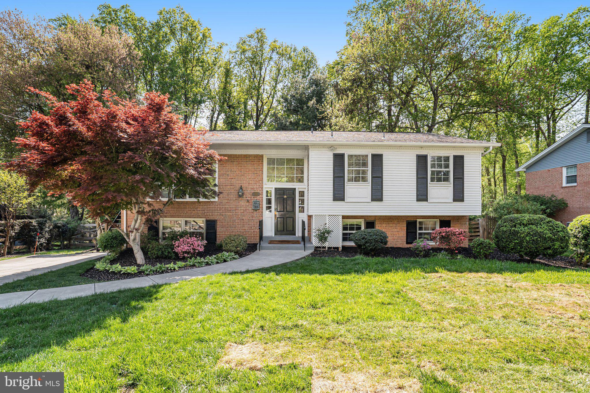 MOSBY WOODS - Residential