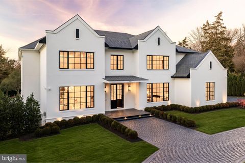 1102 CHAIN BRIDGE ROAD MCLEAN VA 22101