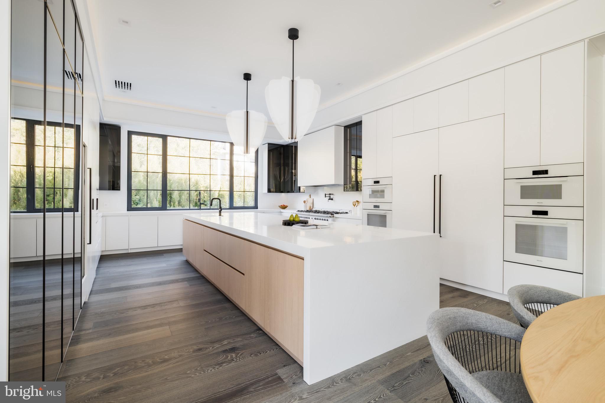 LANGLEY FARMS - Residential