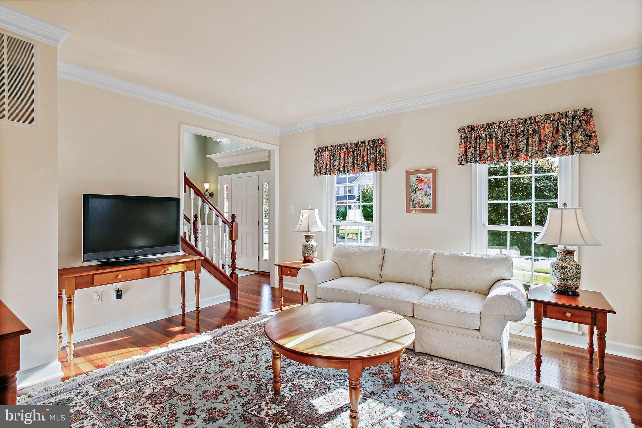 535 COUNTRY RIDGE CIRCLE