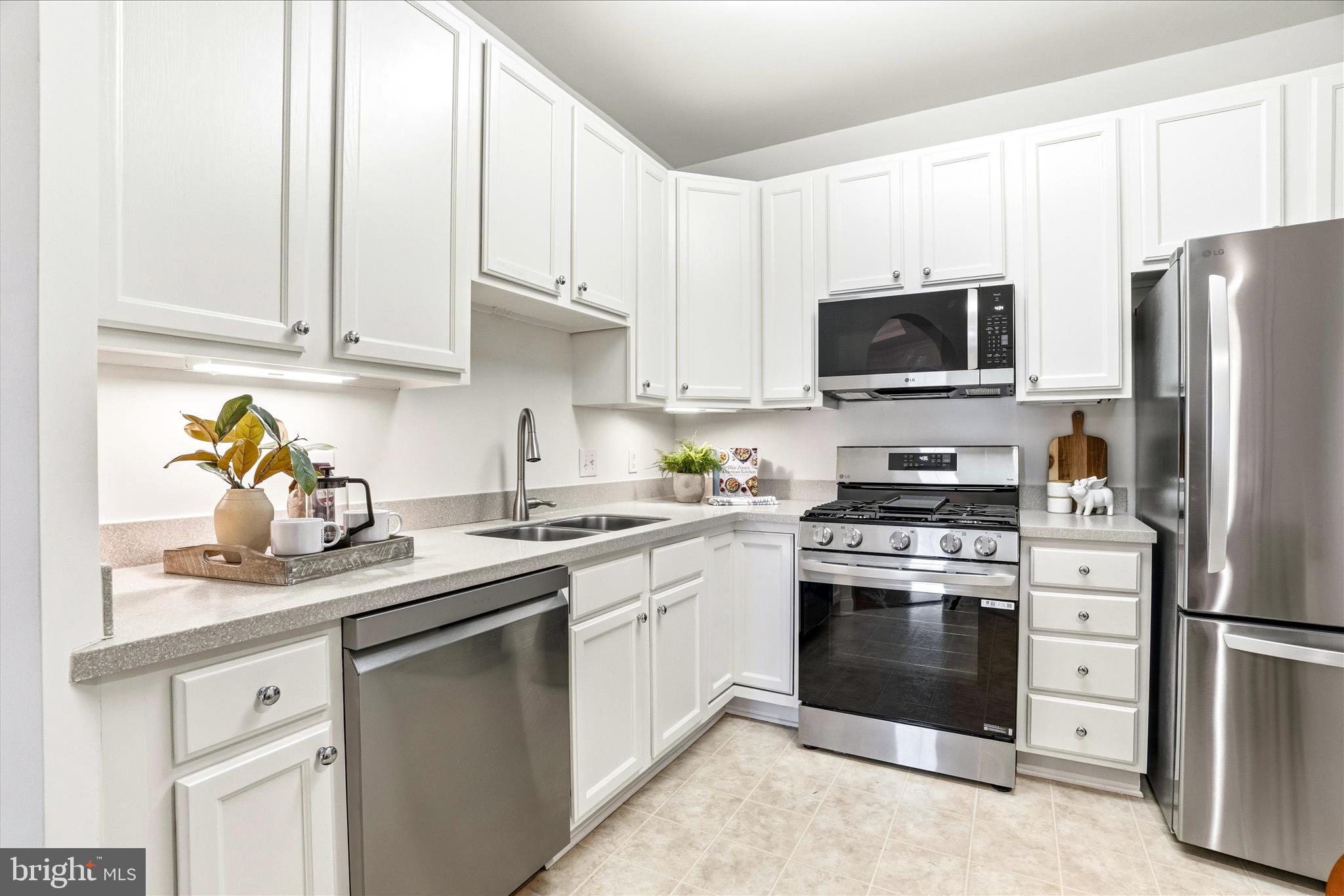 WORMANS MILL - Residential