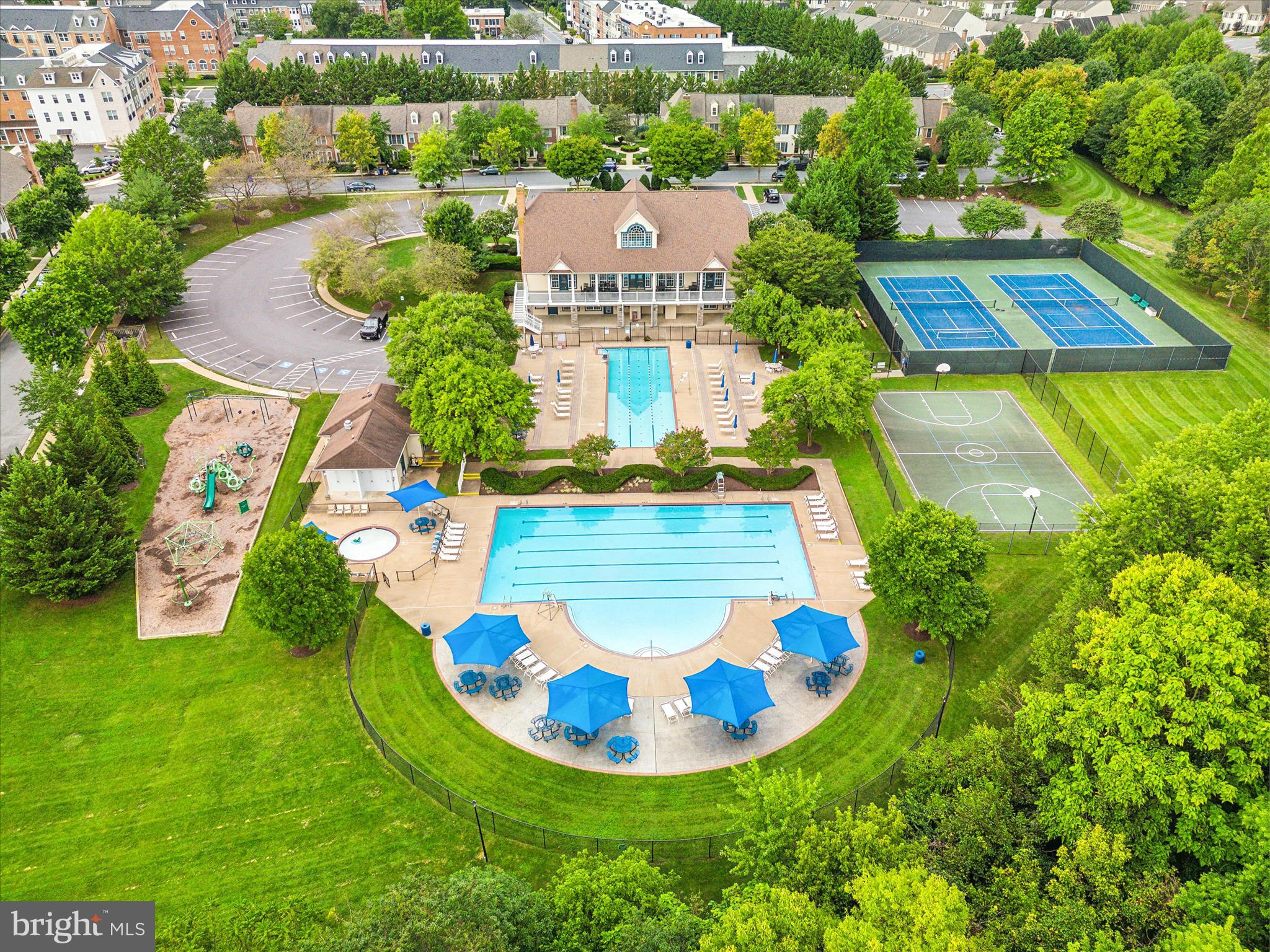 WORMANS MILL - Residential