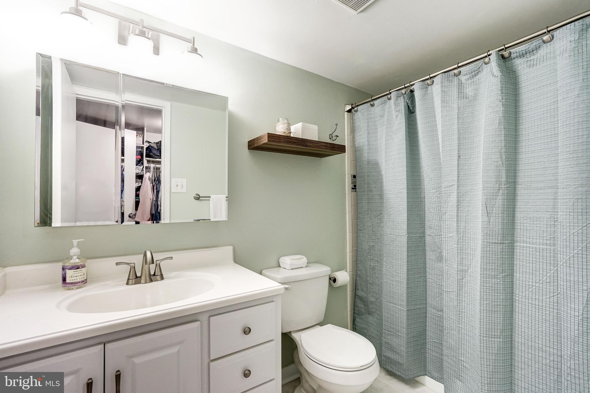 NORTHGATE CONDO - Residential