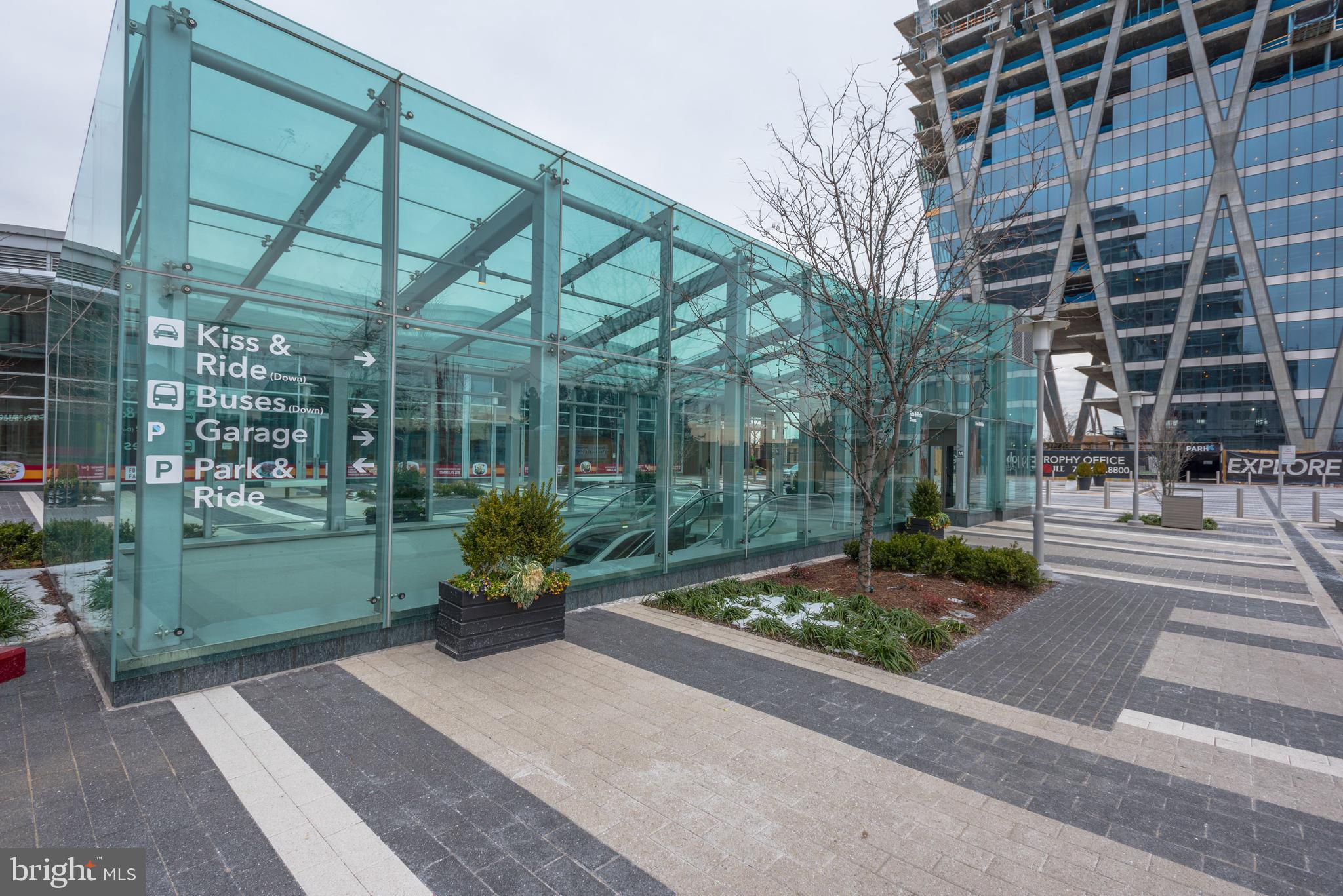 NORTHGATE CONDO - Residential