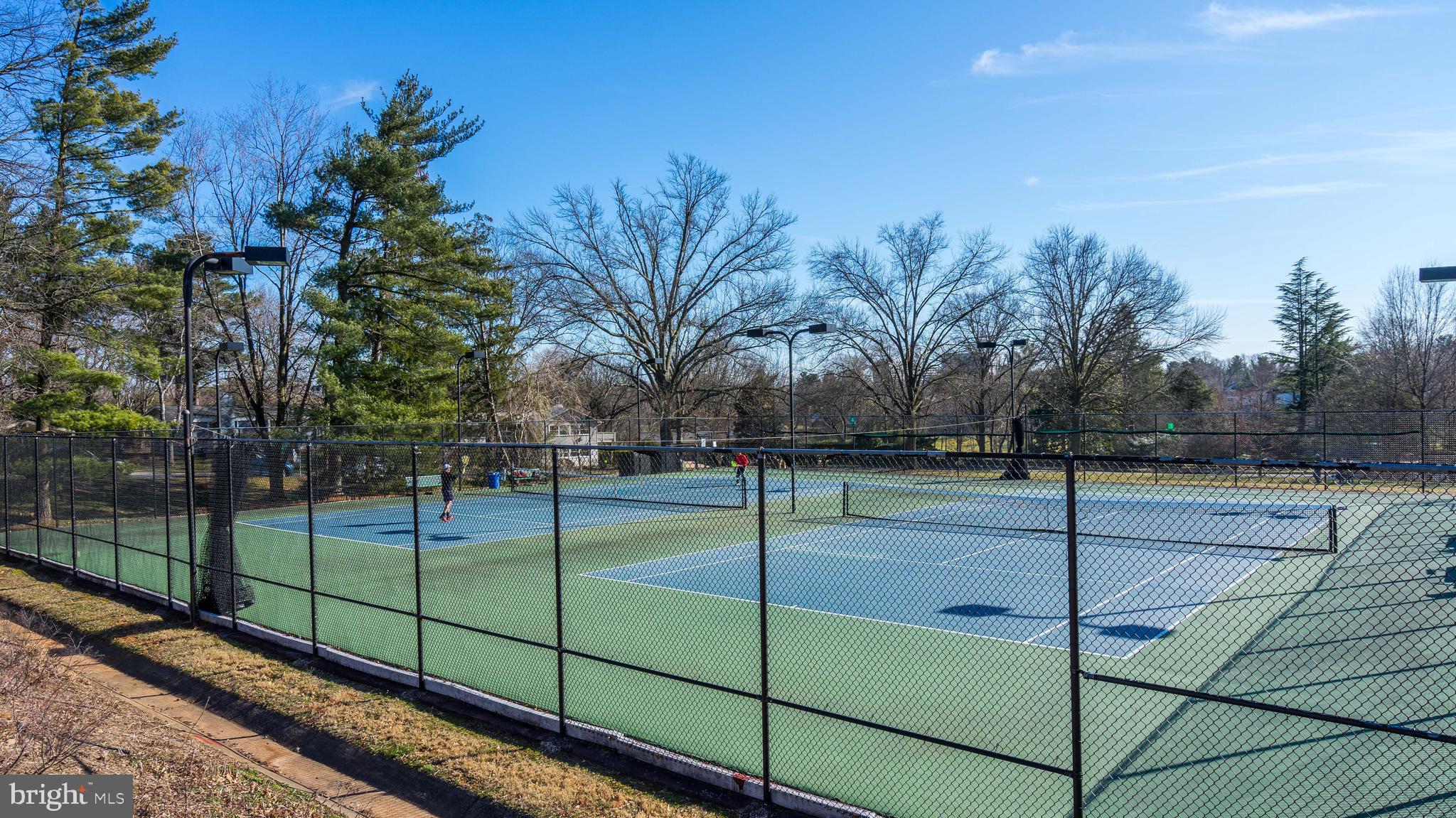 NORTHGATE CONDO - Residential