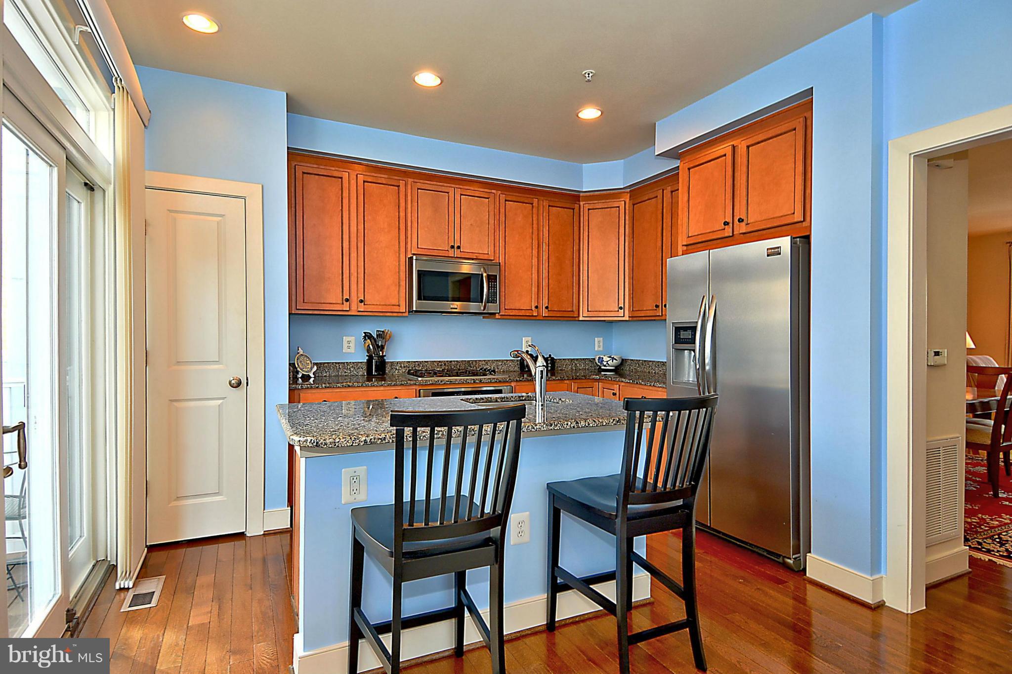 OLD TOWN COMMONS - Residential