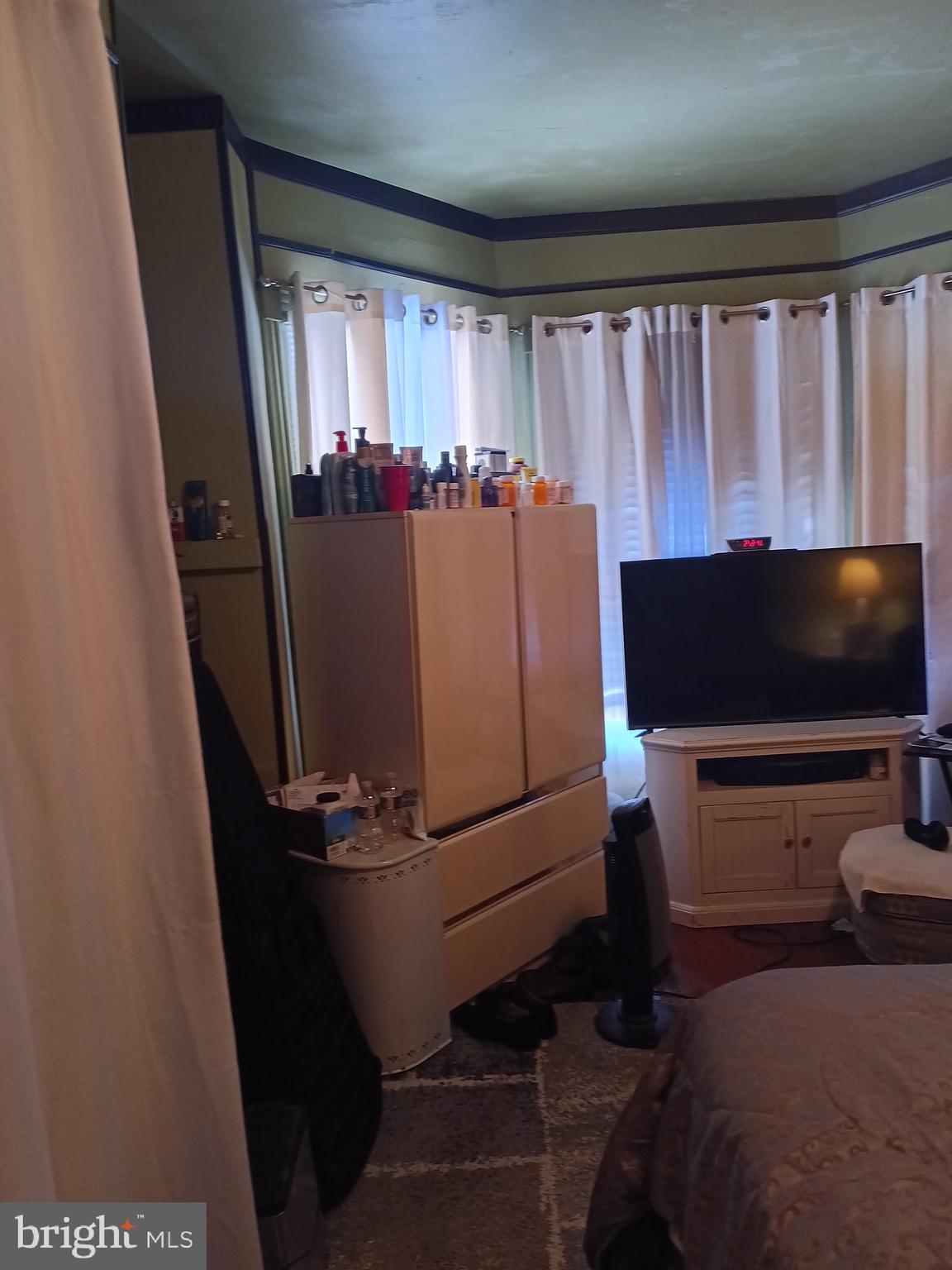 PHILADELPHIA - Residential