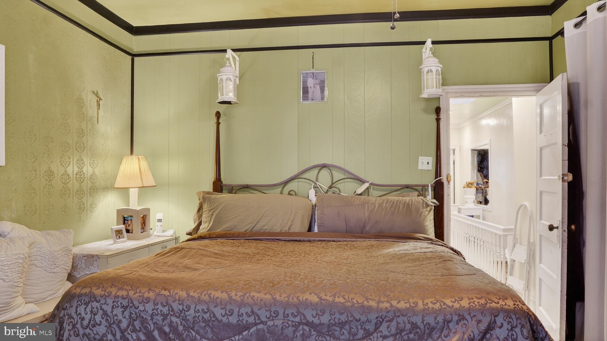 PHILADELPHIA - Residential