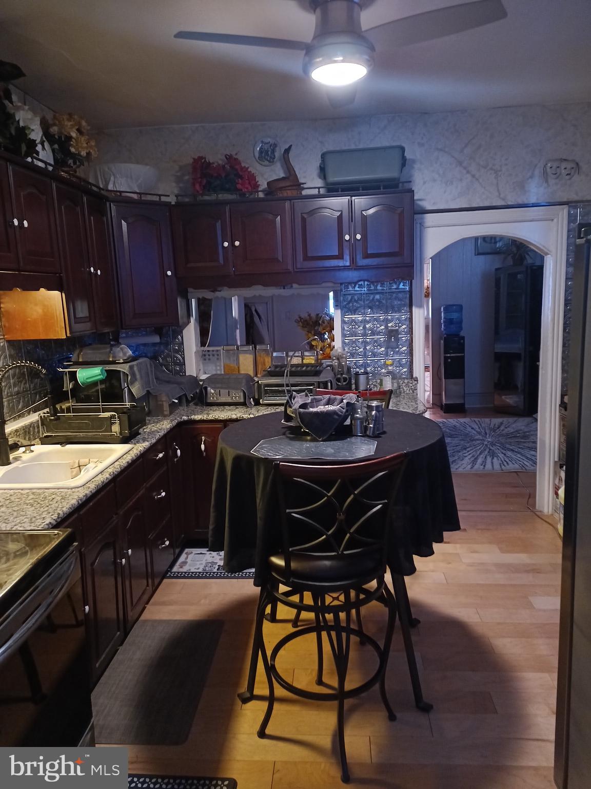 PHILADELPHIA - Residential