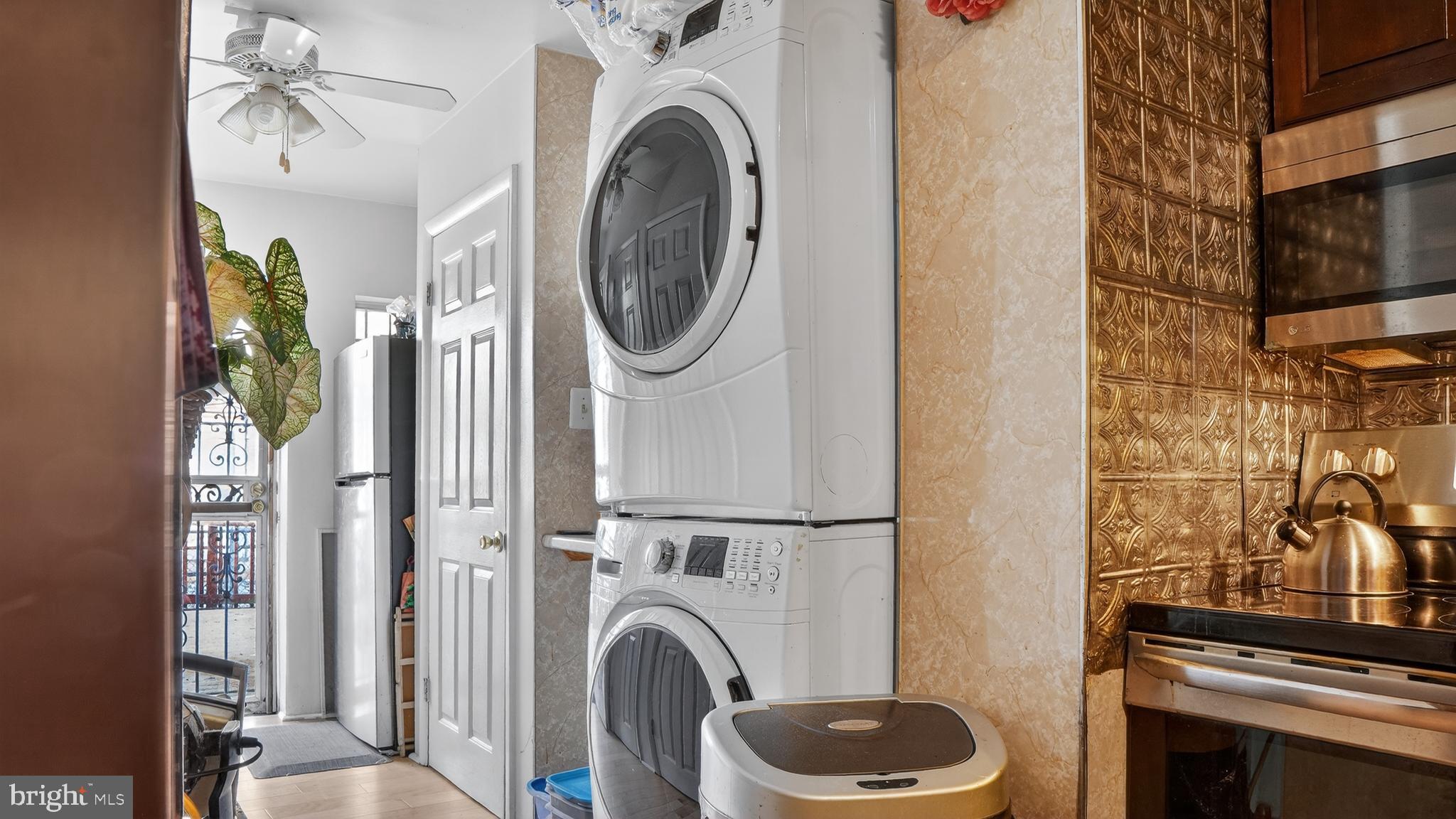 PHILADELPHIA - Residential