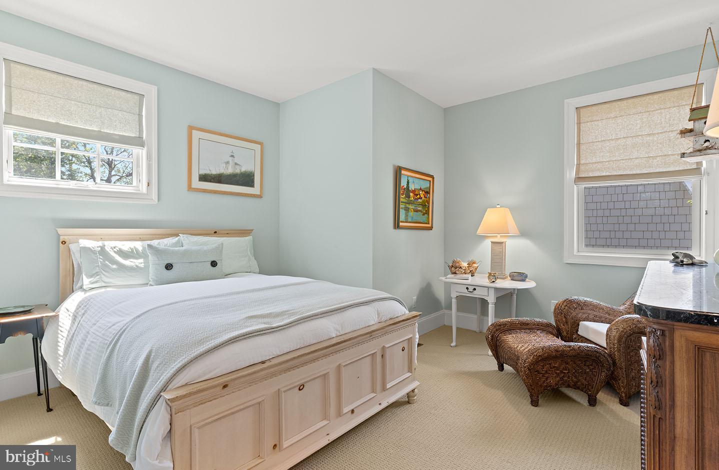 SILVER LAKE SHORES - Residential