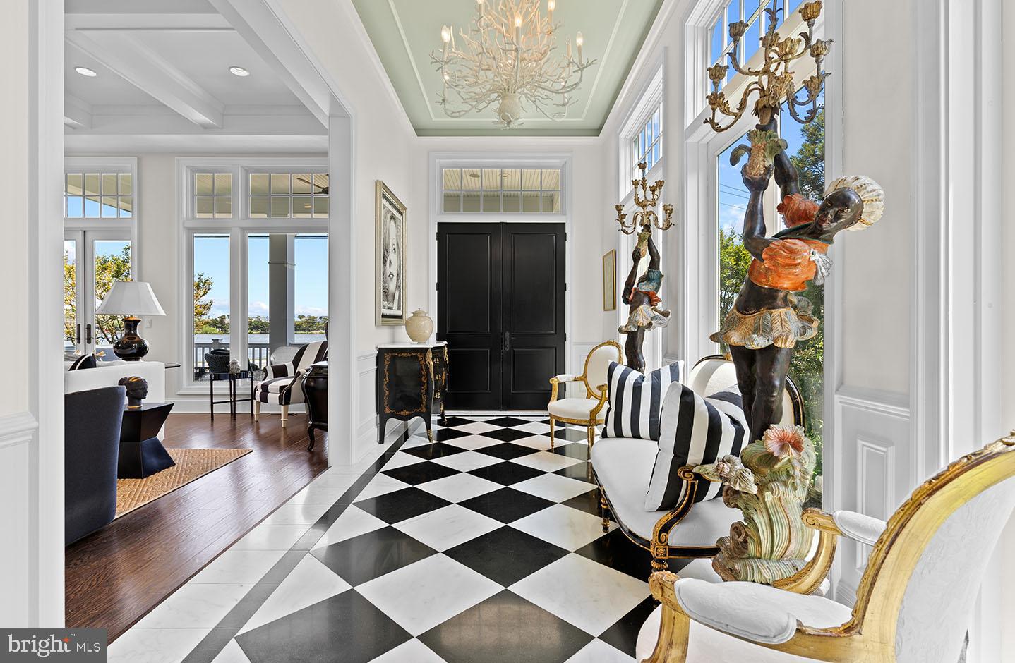 SILVER LAKE SHORES - Residential