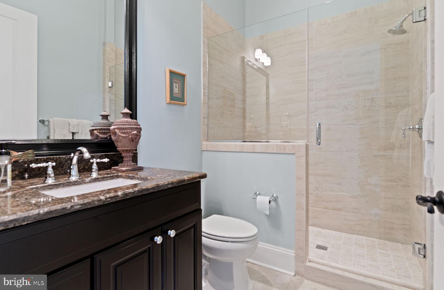 SILVER LAKE SHORES - Residential