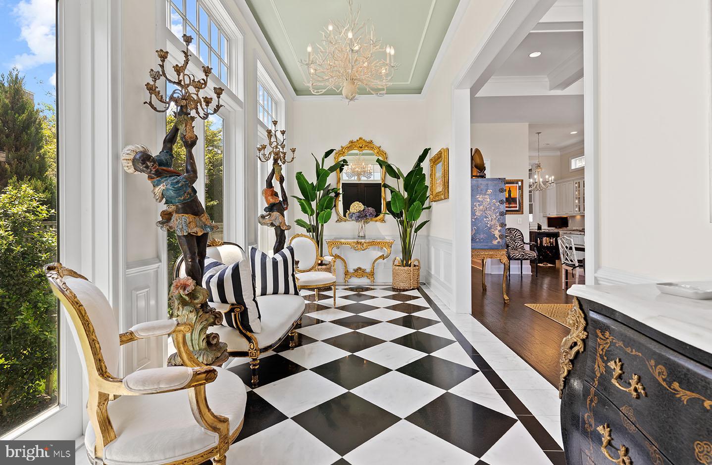 SILVER LAKE SHORES - Residential