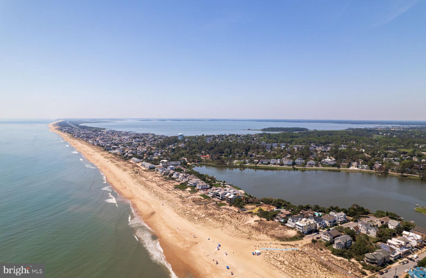 SILVER LAKE SHORES - Residential