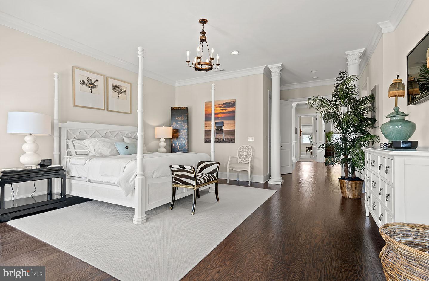 SILVER LAKE SHORES - Residential