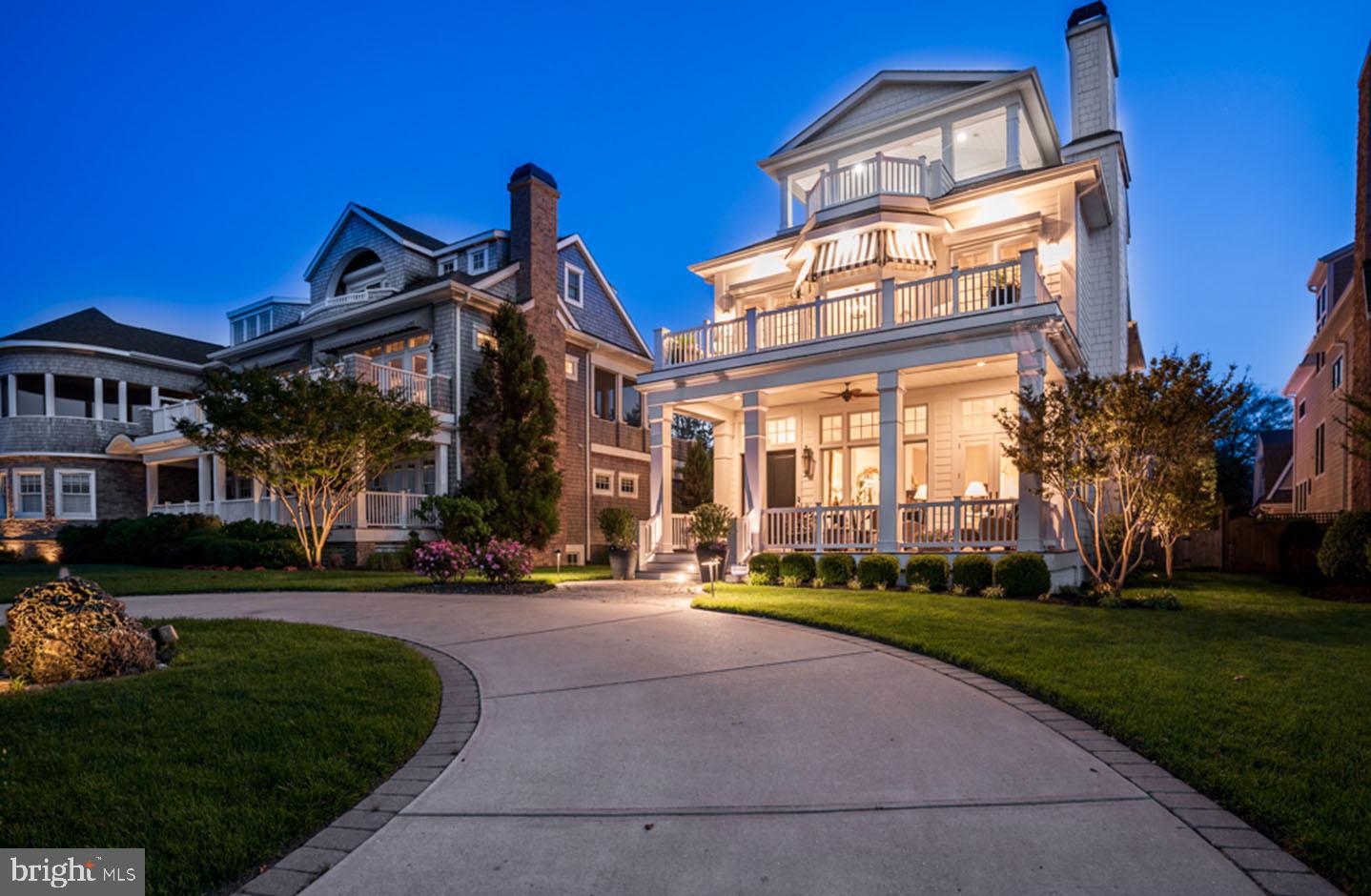 SILVER LAKE SHORES - Residential