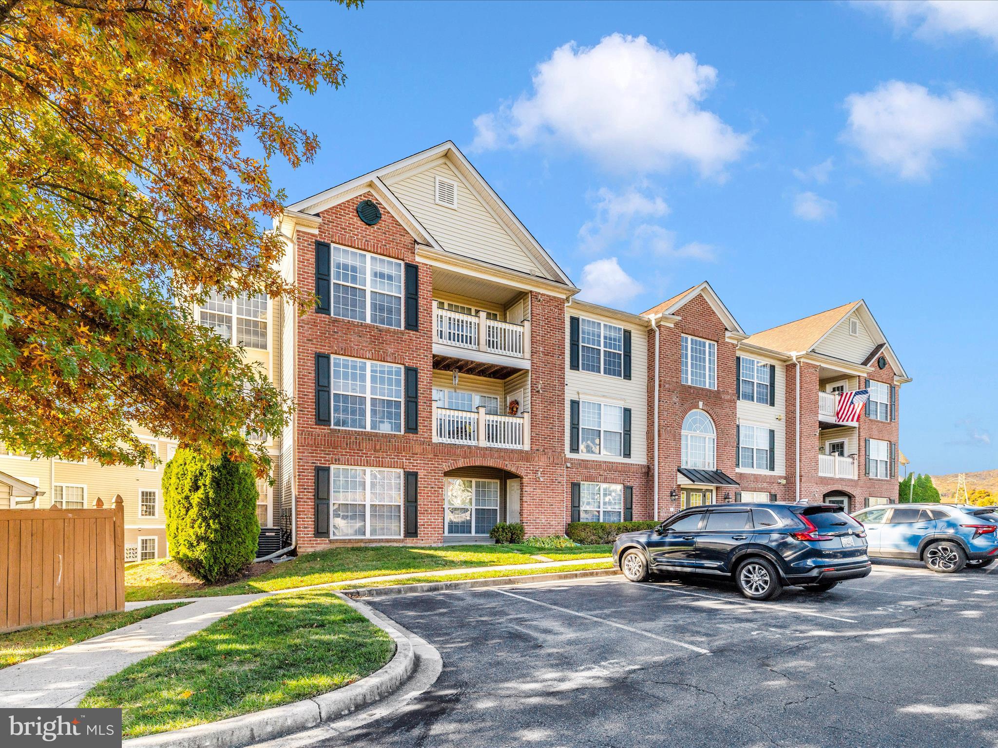 RIDGEVIEW II - Residential