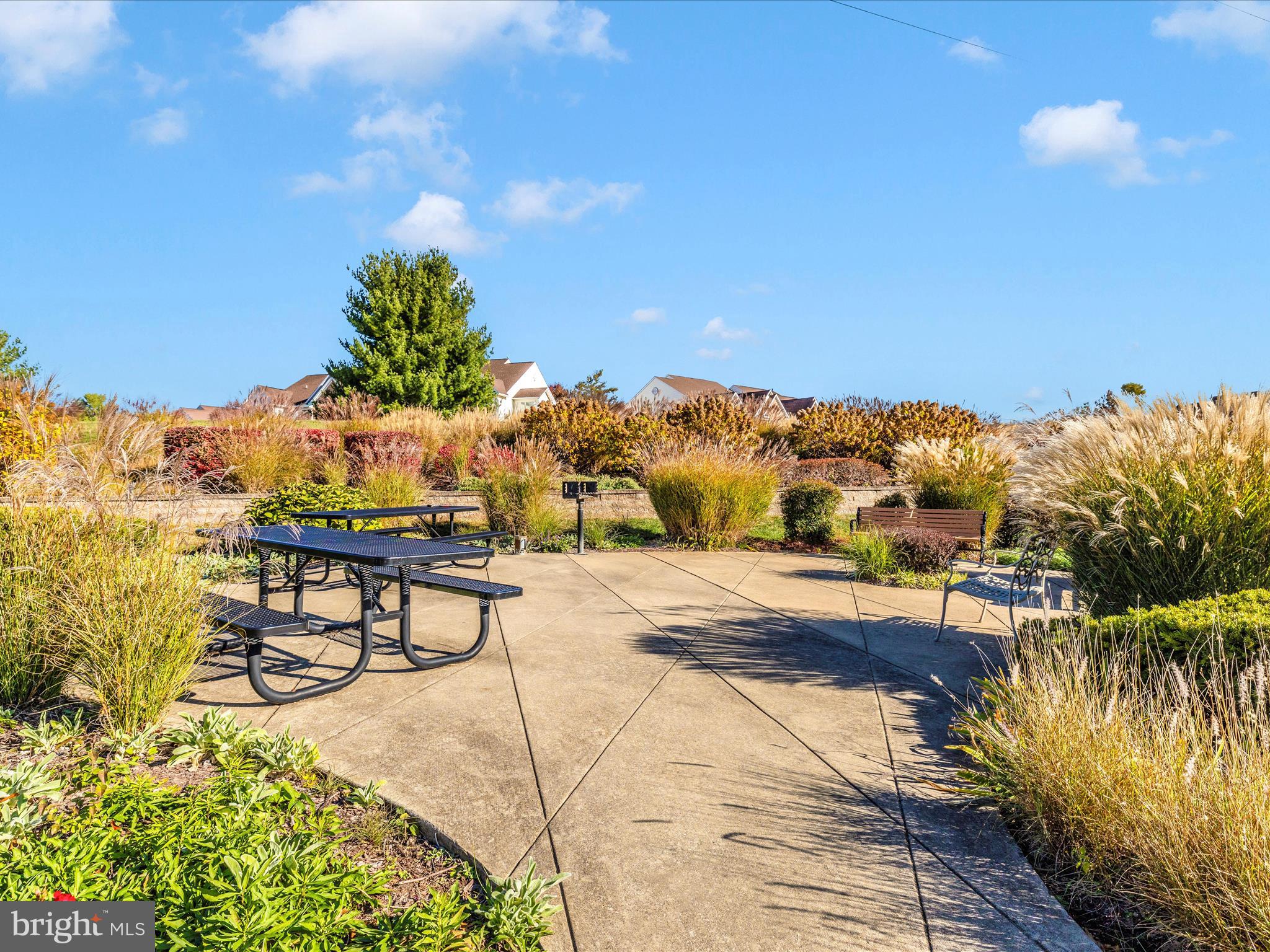 RIDGEVIEW II - Residential