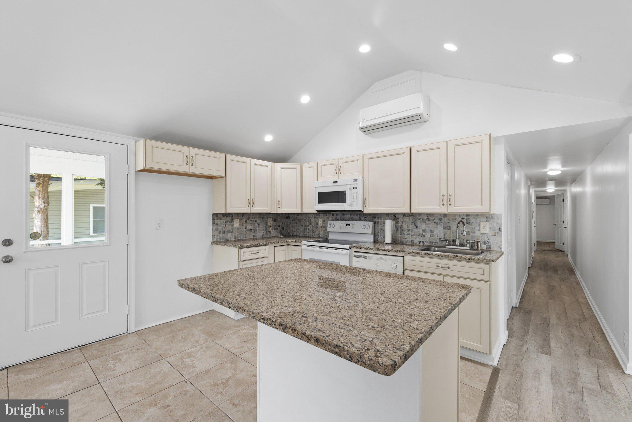 19592 PRINCE STREET 3428