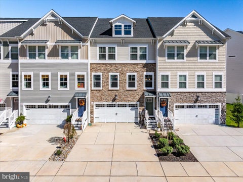 Townhouse For Sale - 12442 Sea Oaks Lane #5<br/> BERLIN, MD 21811