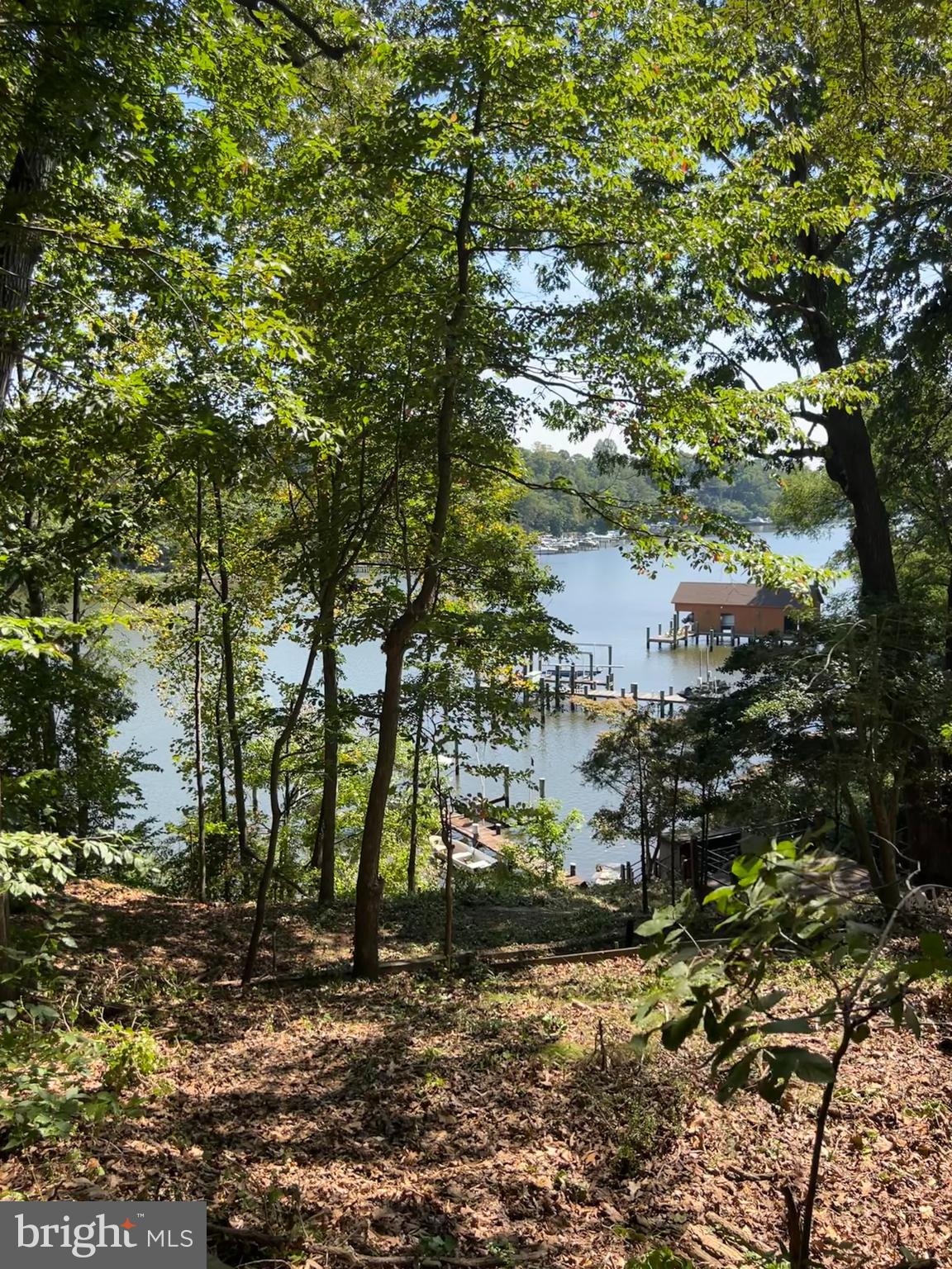 SOUTH RIVER MANOR - Residential