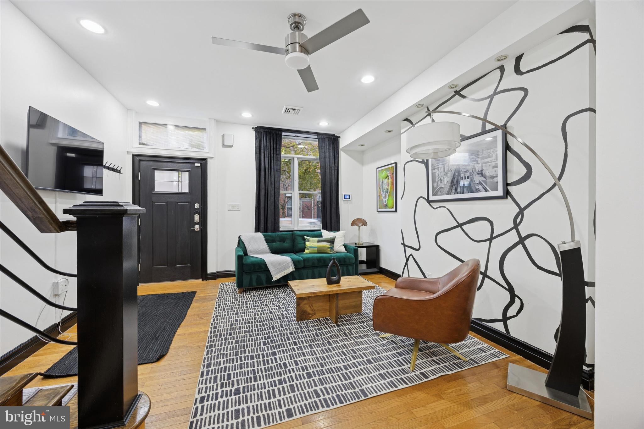 PASSYUNK SQUARE - Residential