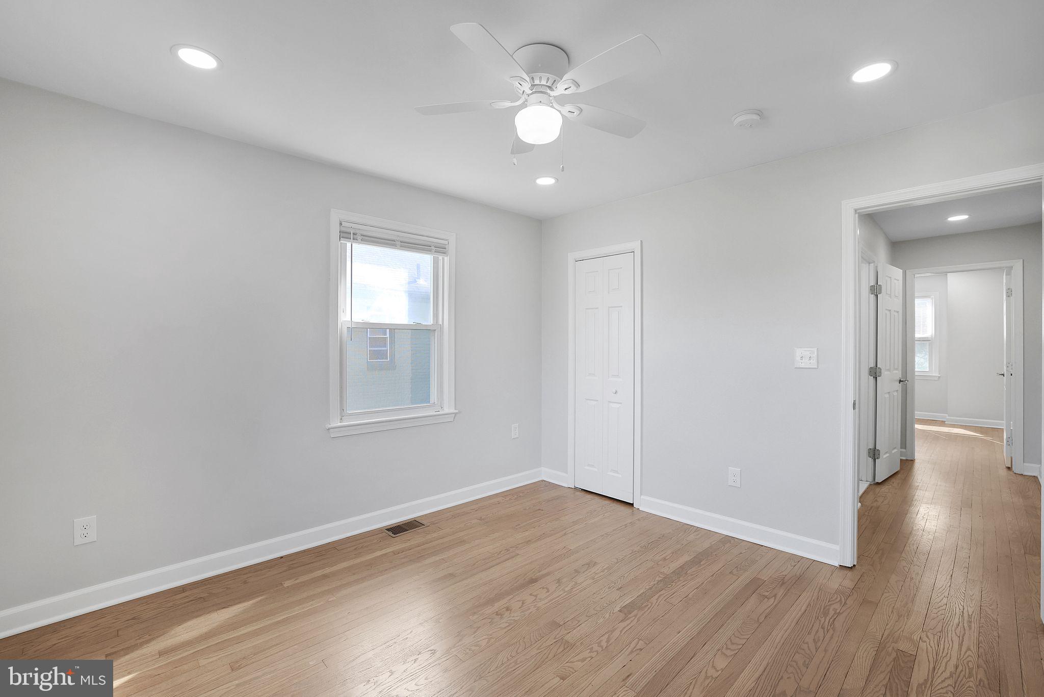 RIVERDALE PARK - Residential Lease