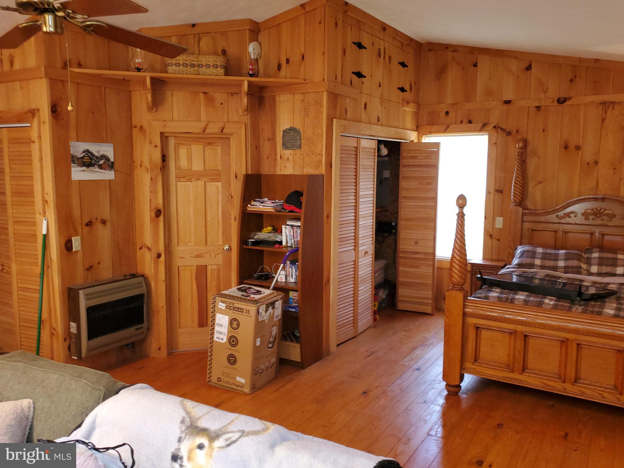 TROUT POND - Residential