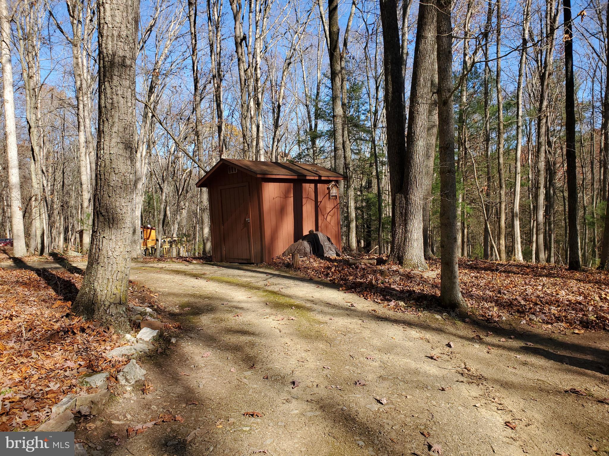 TROUT POND - Residential